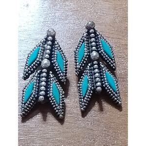 NYT Native American Turquoise Silver-Tone Clip-on Earrings VTG Zuni needlepoint